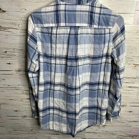 Eddie bauer blue  white plaid button down shirt size medium - Picture 5 of 8